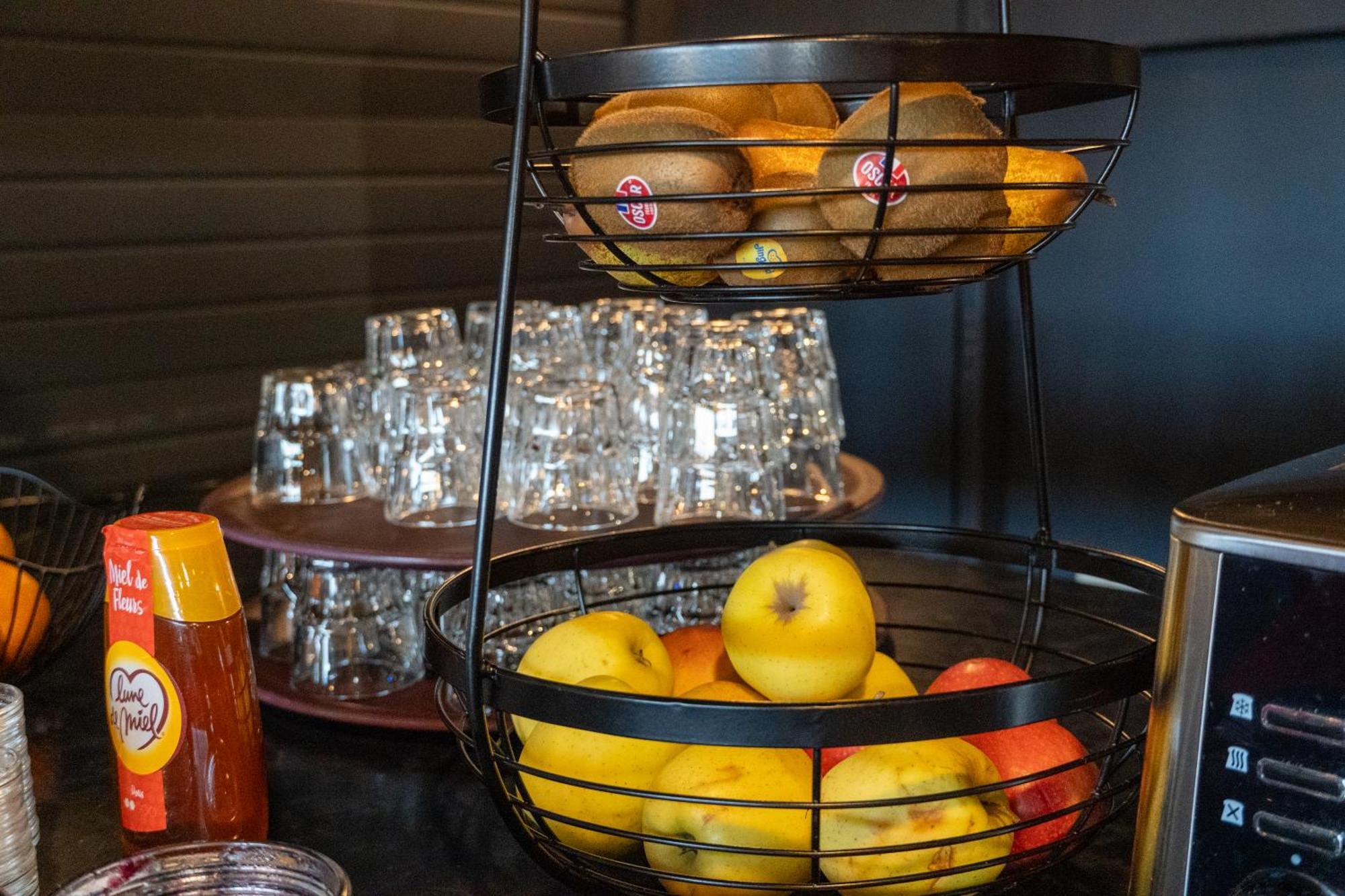 Cit'Hotel Restaurant Du Bowling De 미요 외부 사진